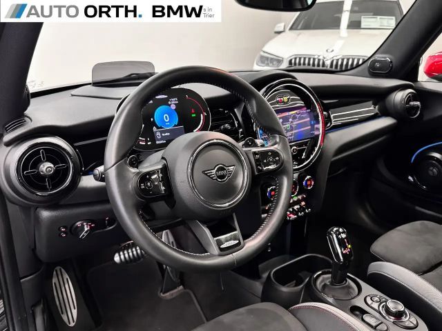 MINI John Cooper Works SP-AUT. PANO HUD KAMERA ACC HK