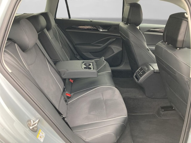 Volkswagen Passat 1.5 eTSI Business DSG Variant