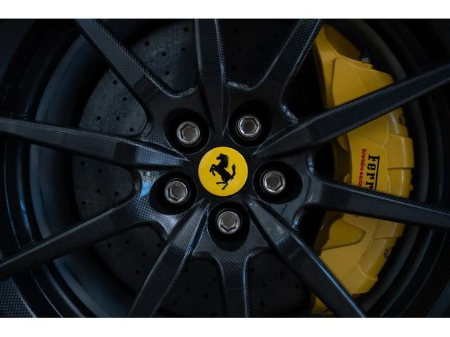 Ferrari 296 GTS >ROSSO COBRUN*LOW MIL.*FULL CARBON<