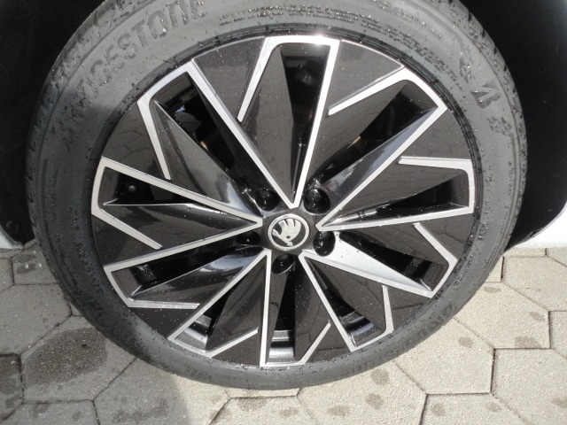 Skoda Superb 2.0 TDI Combi