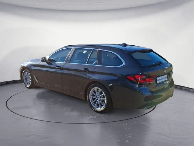 BMW 530 530d Touring xDrive