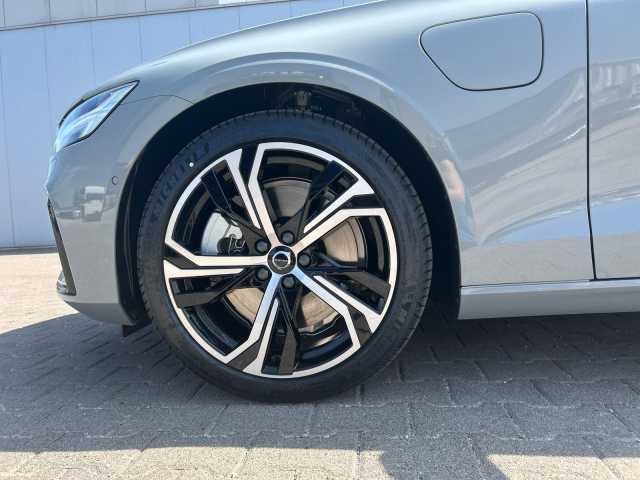 Volvo V60 19'