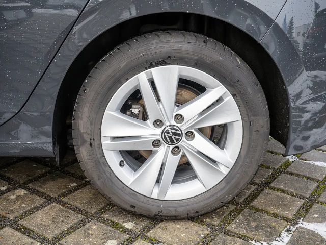 Volkswagen Golf 1.5 TSI Golf VIII Style eHybrid