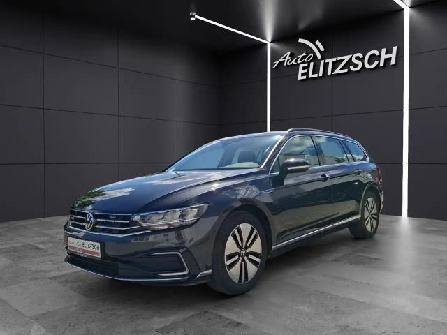 Volkswagen Passat GTE Variant