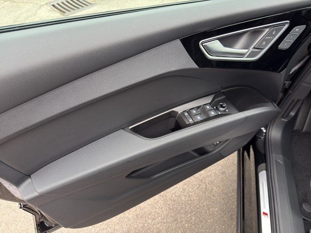 Audi Q4 e-tron SUV 45 e-tron Audi Q4 e-tron