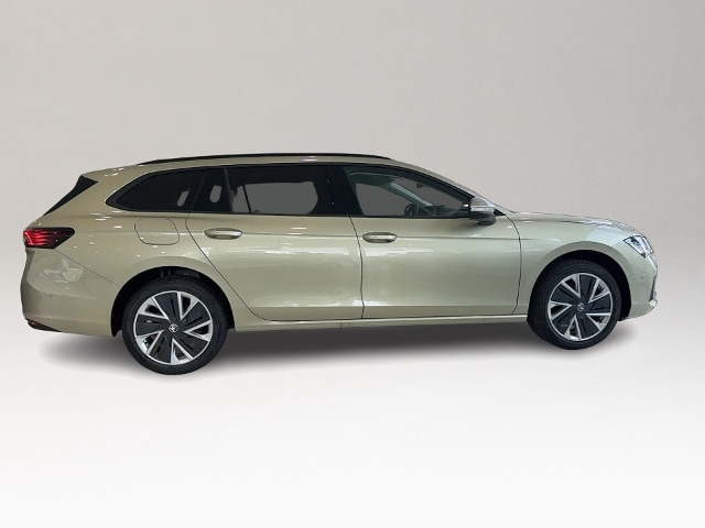 Skoda Superb 2.0 TDI Combi Selection