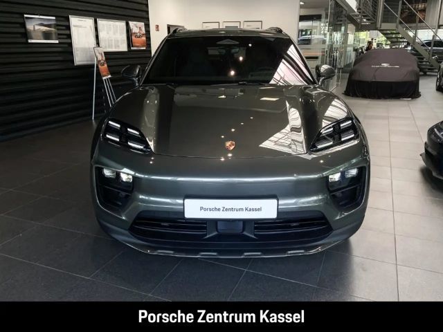 Porsche Macan 4