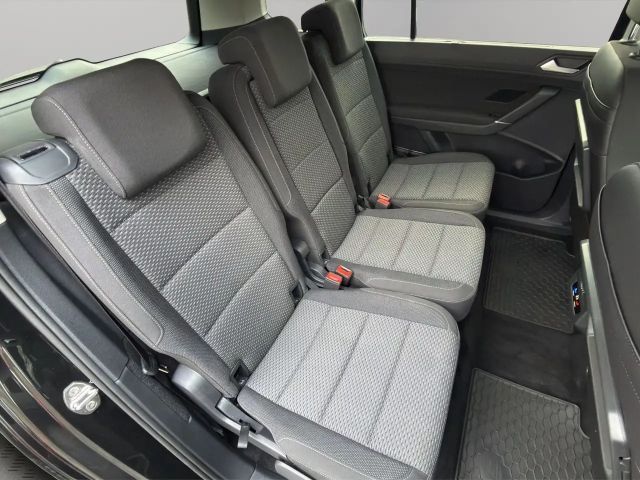 Volkswagen Touran 1.5 TSI Comfortline
