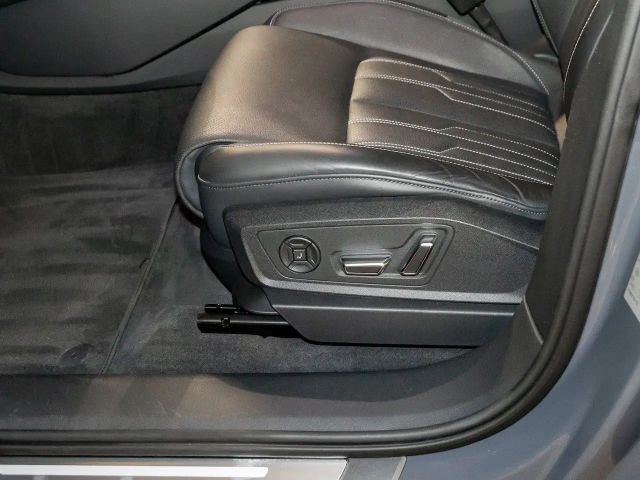 Audi Q8 e-tron 55 Quattro