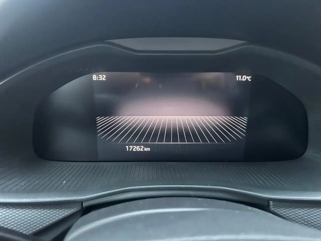 Skoda Scala Essence TSI