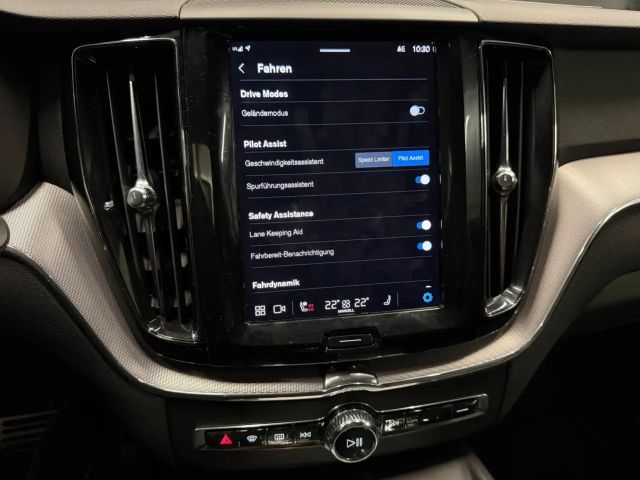 Volvo XC60 AWD R-Design