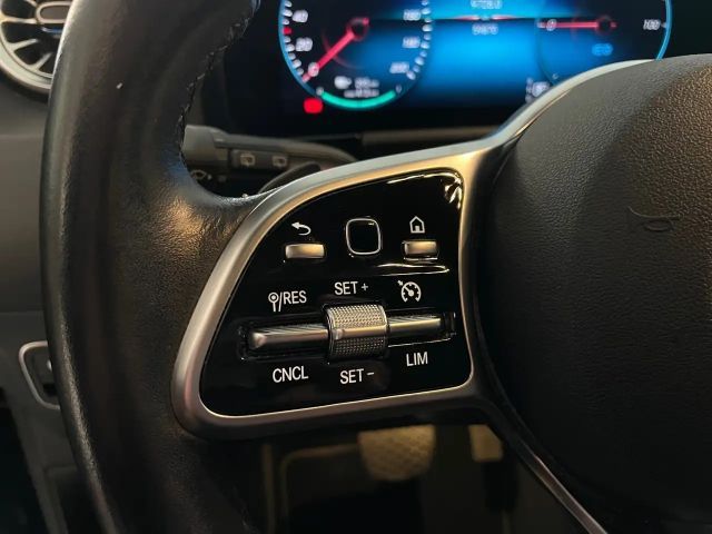 Mercedes-Benz EQA 300 4MATIC