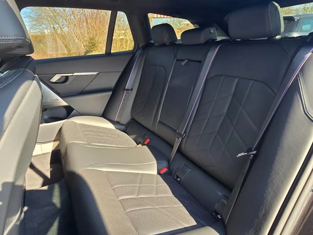 BMW 520 520d M-Sport Touring