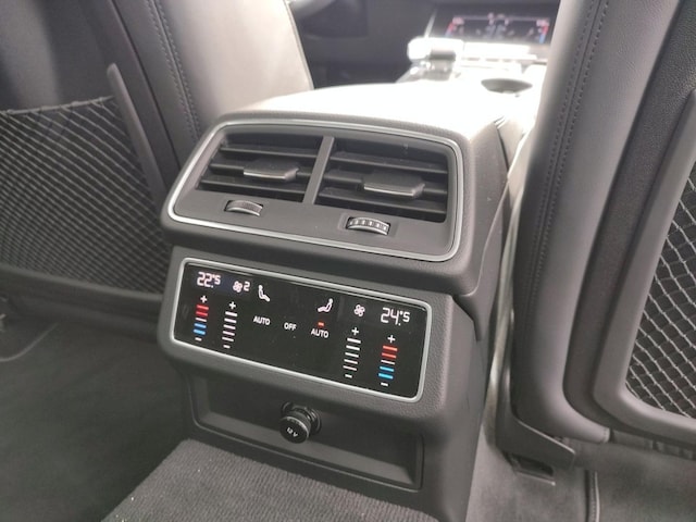 Audi S6 Quattro Sedan