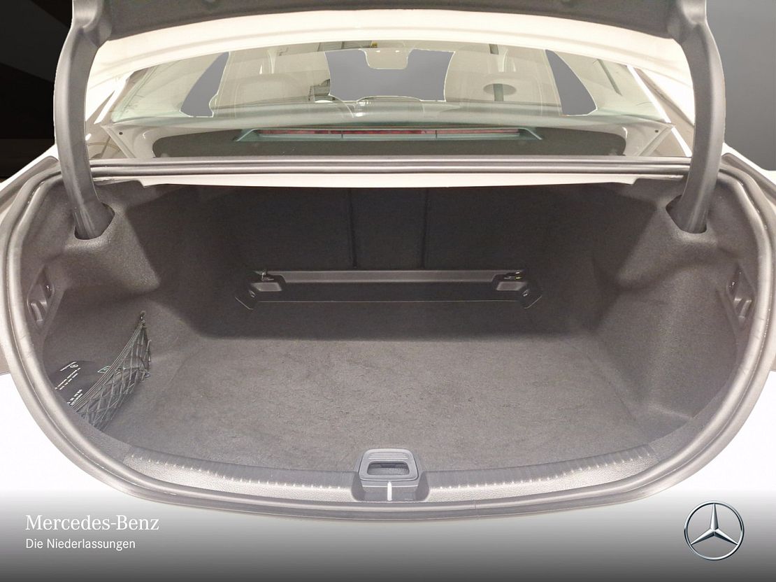 Mercedes-Benz C 200 AMG Line C 200 d Sedan