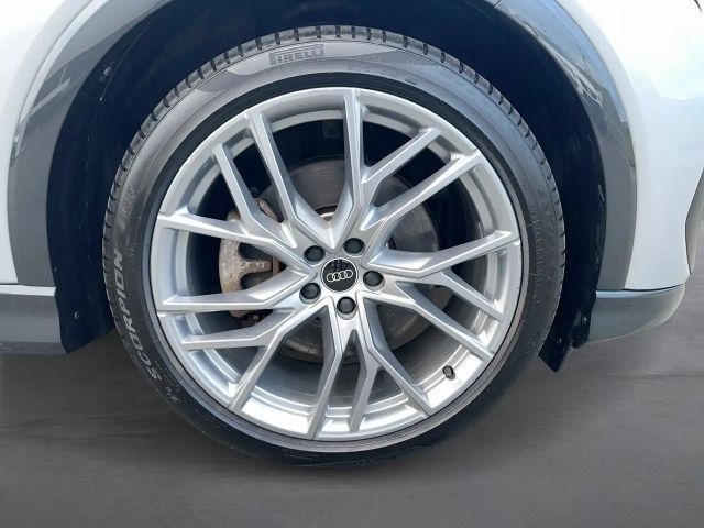 Audi Q4 e-tron 50 Quattro