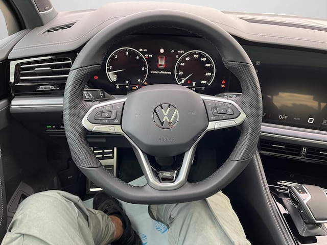 Volkswagen Touareg 4Motion R-Line