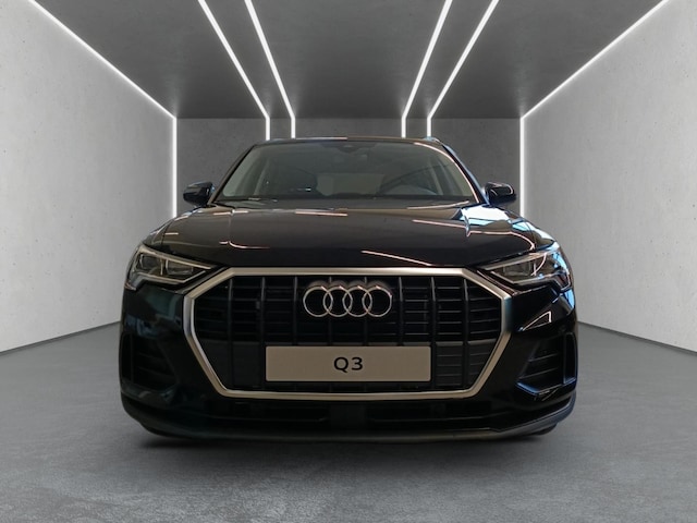 Audi Q3 35 TDI S-Tronic
