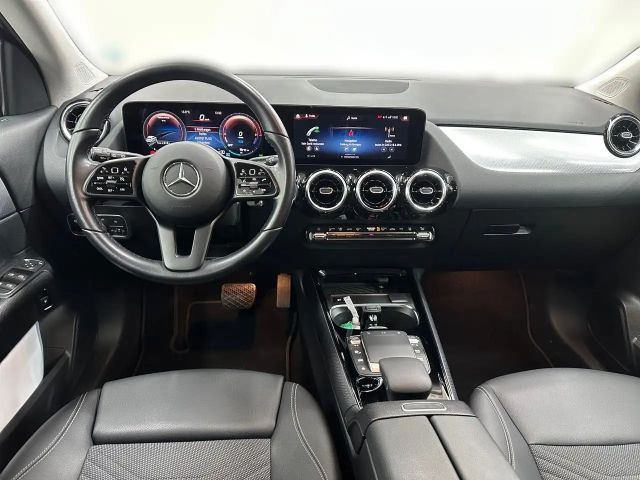Mercedes-Benz GLA 250 GLA 250 e Style
