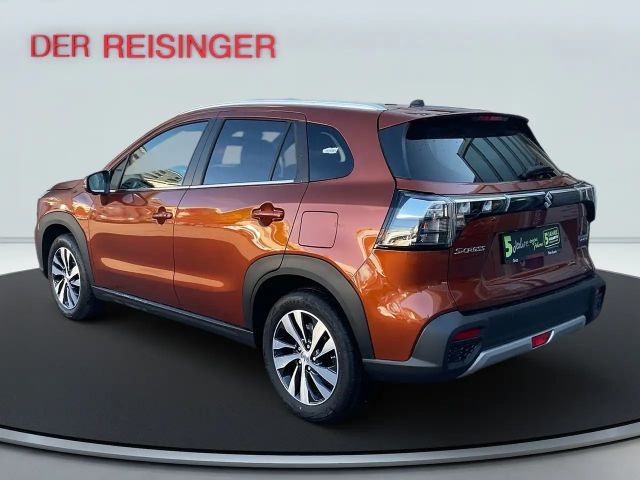 Suzuki S-Cross Flash