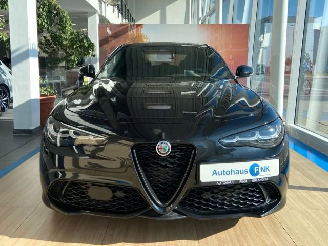 Alfa Romeo Giulia Q4 Veloce