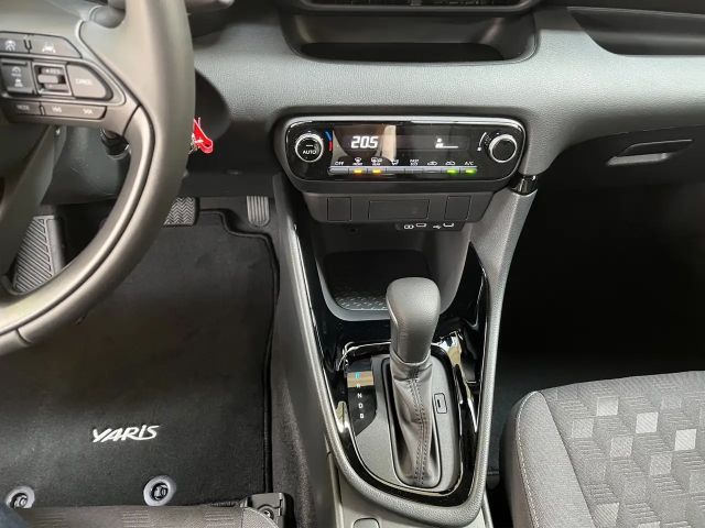 Toyota Yaris Active Hatchback