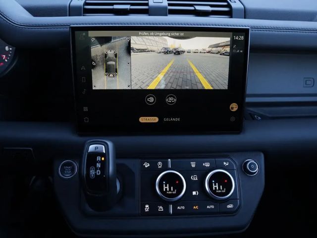 Land Rover Defender 90 Dynamic HSE