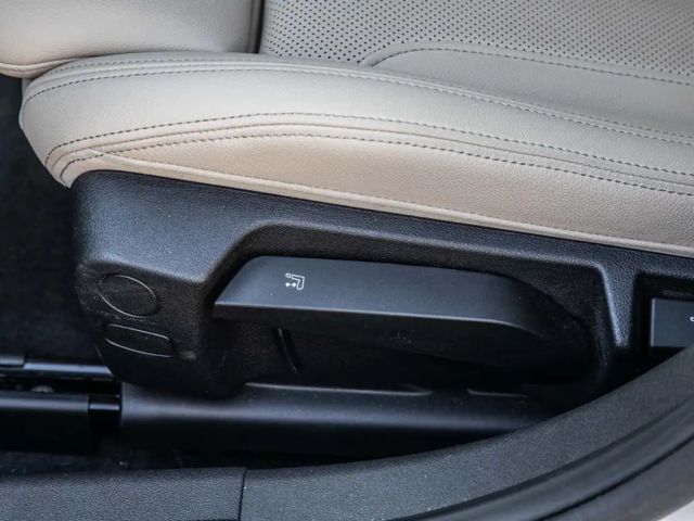 BMW 330 330e M-Sport Touring