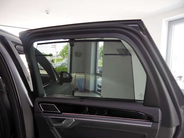 Volkswagen Touareg 4Motion R-Line