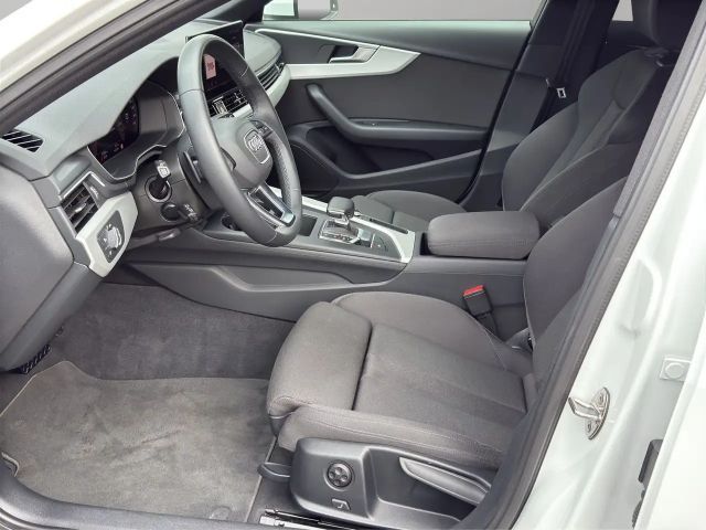 Audi A4 40 TDI S-Line S-Tronic