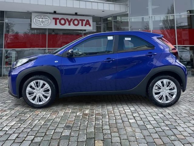 Toyota Aygo X 1.0 VVT-i Business