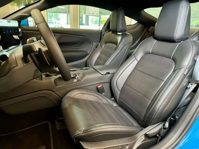 Ford Mustang Fastback GT 5.0 V8