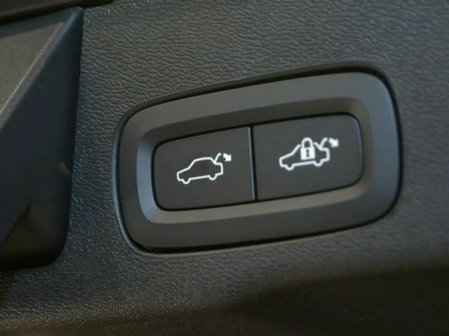 Volvo XC60 AWD Dark Ultimate