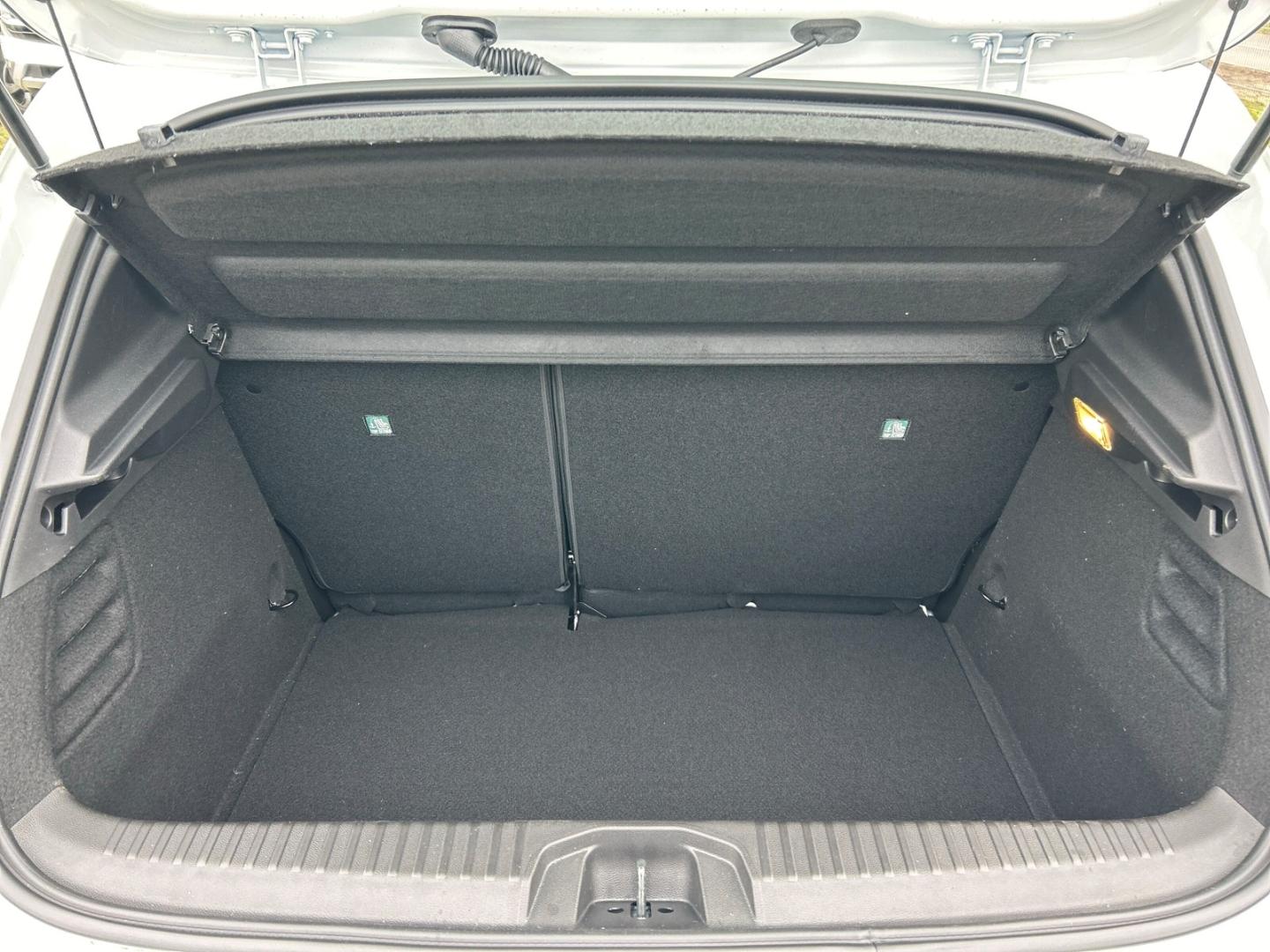 Mitsubishi Colt 1,0l BASIS / UPE: 19.280,- € / LED GRA FULL