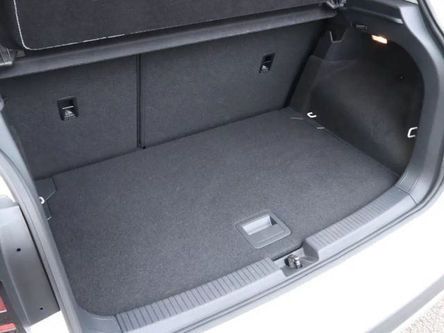 Volkswagen T-Cross 1.0 TSI DSG Style