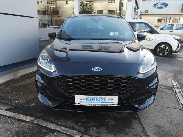 Ford Kuga Plug in Hybrid ST Line