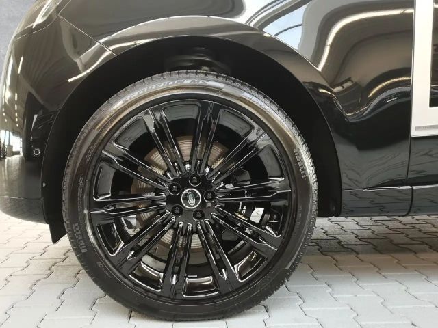 Land Rover Range Rover Autobiography P530