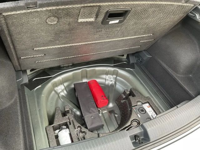 Volkswagen T-Roc 1.5 TSI DSG R-Line