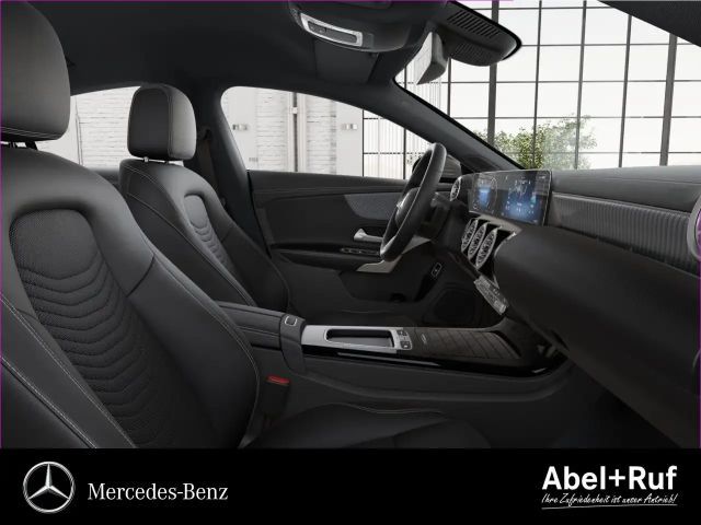 Mercedes-Benz CLA 200 Coupé Progressive