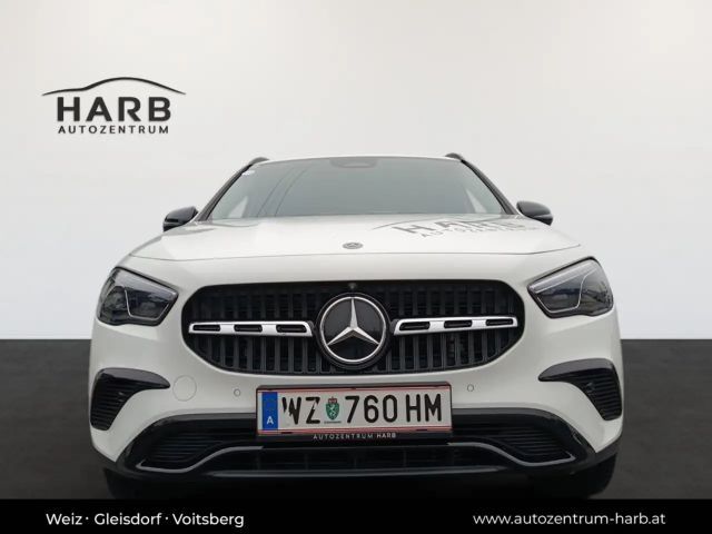 Mercedes-Benz GLA 180 GLA 180