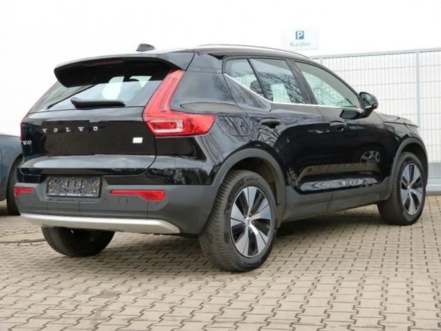 Volvo XC40 Core T4