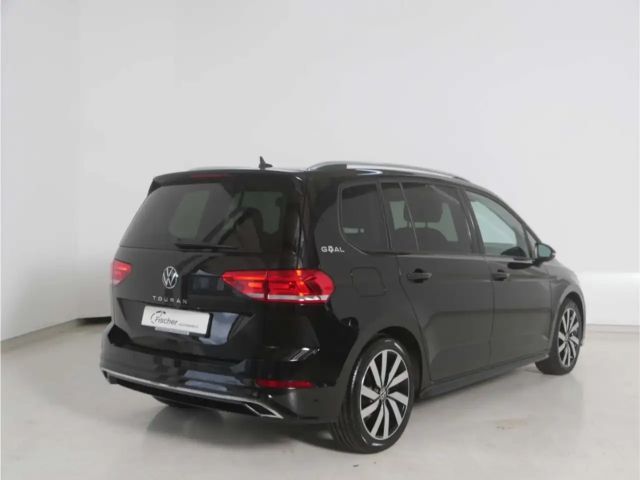 Volkswagen Touran 1.5 TSI DSG R-Line