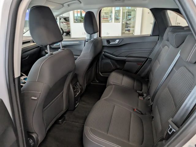 Ford Kuga AWD Hybrid Titanium