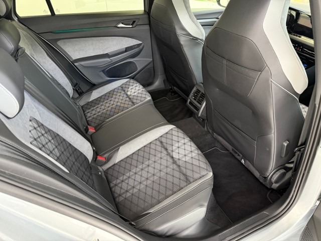 Volkswagen Golf 2.0 TDI DSG Golf VIII Variant