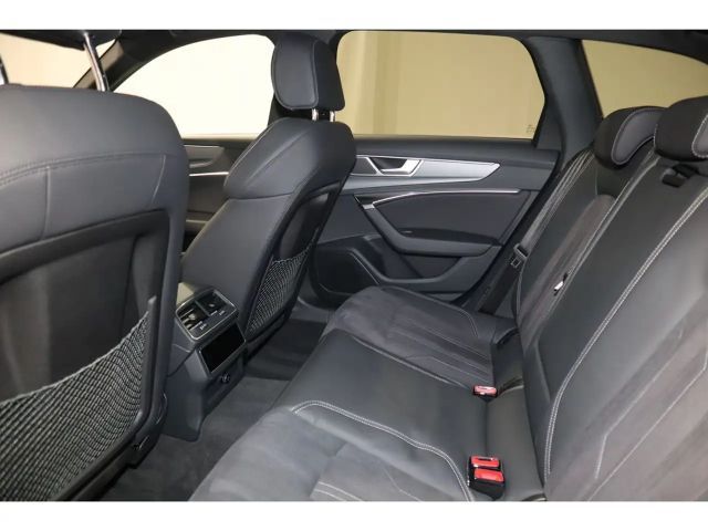 Audi A6 45 TFSI Avant Quattro S-Line