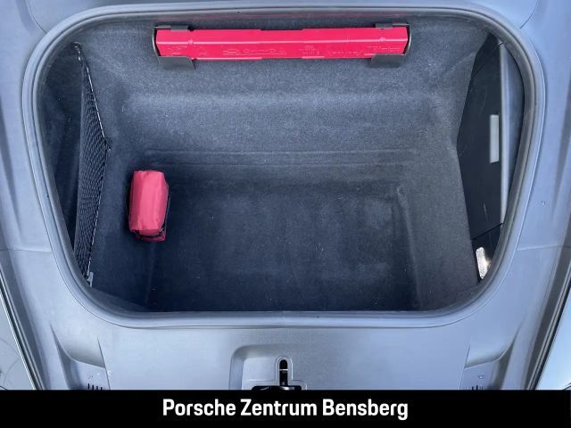 Porsche 992 Carrera Coupé GTS