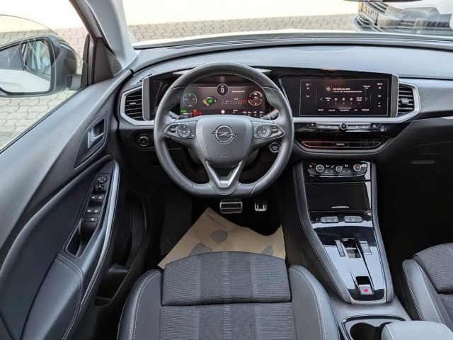 Opel Grandland X Elegance Hybrid