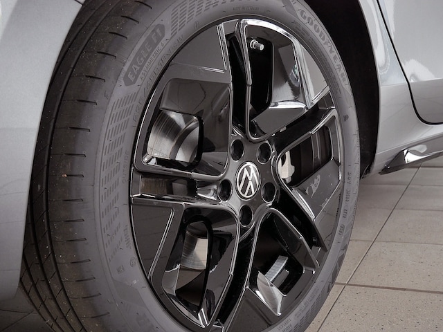 Volkswagen Passat R-Line eHybrid