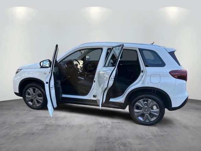 Suzuki Vitara Club Hybrid