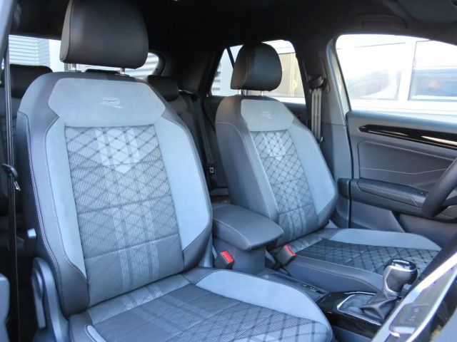 Volkswagen T-Roc 1.5 TSI DSG R-Line